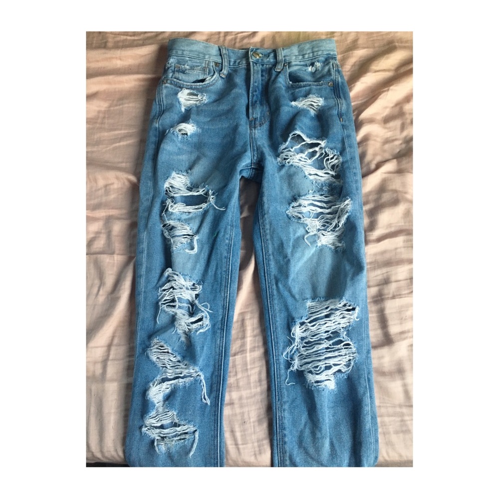 American Eagle mom jeans